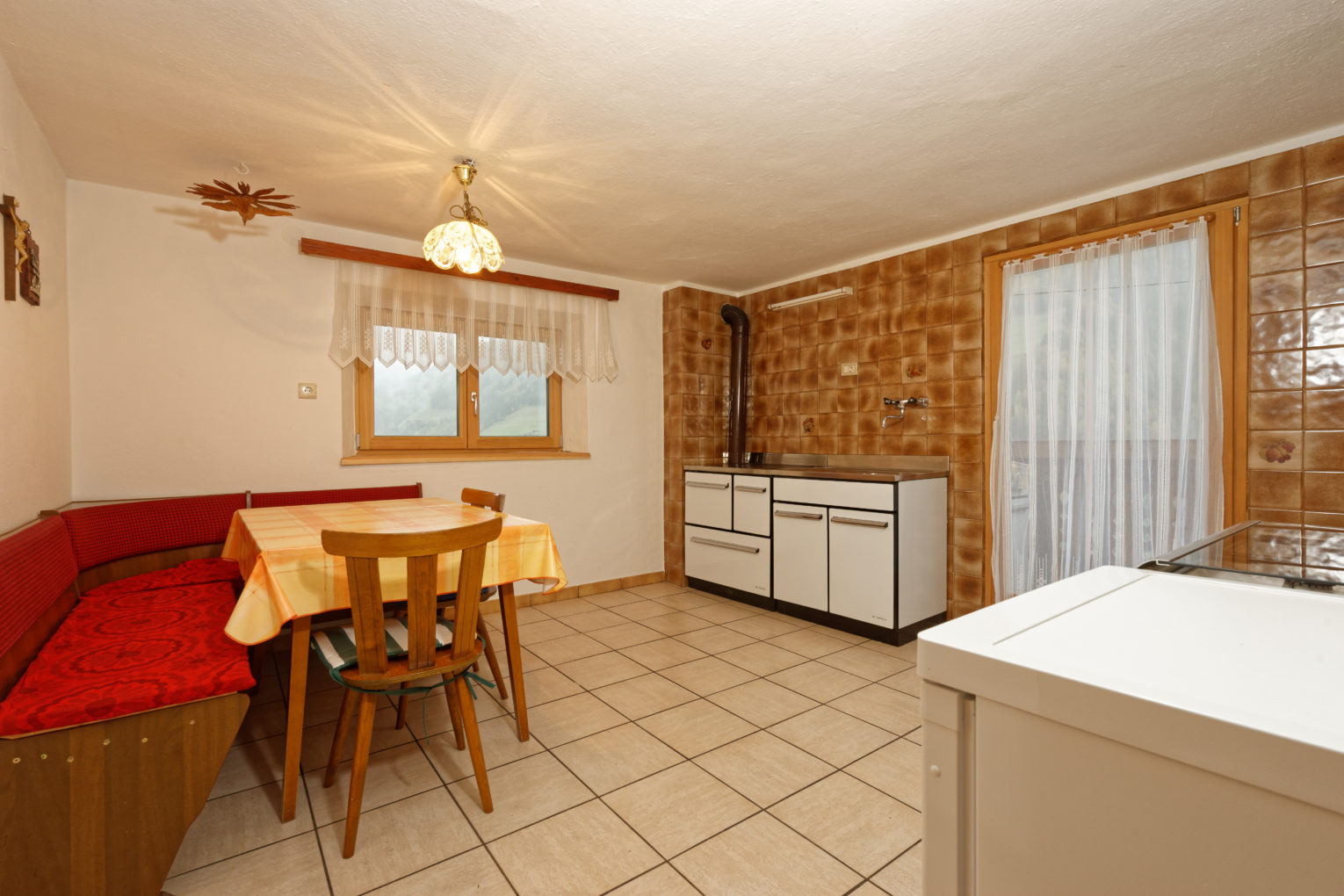 Appartamenti Vacanze Valle Aurina : myLoisl | Appartamenti vacanze a Lutago, alloggio in Valle ...